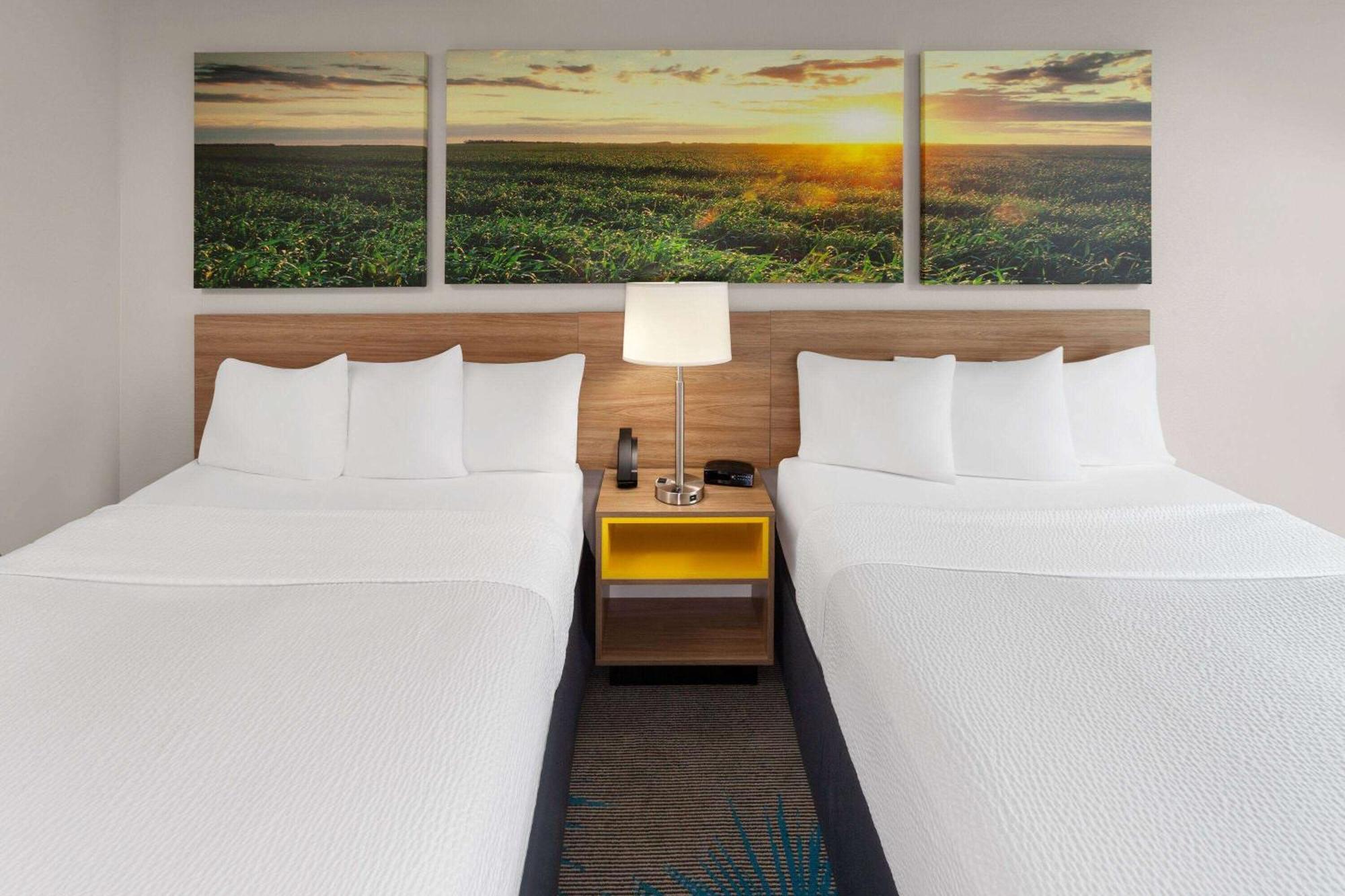 Days Inn & Suites By Wyndham Of Morris Exterior foto