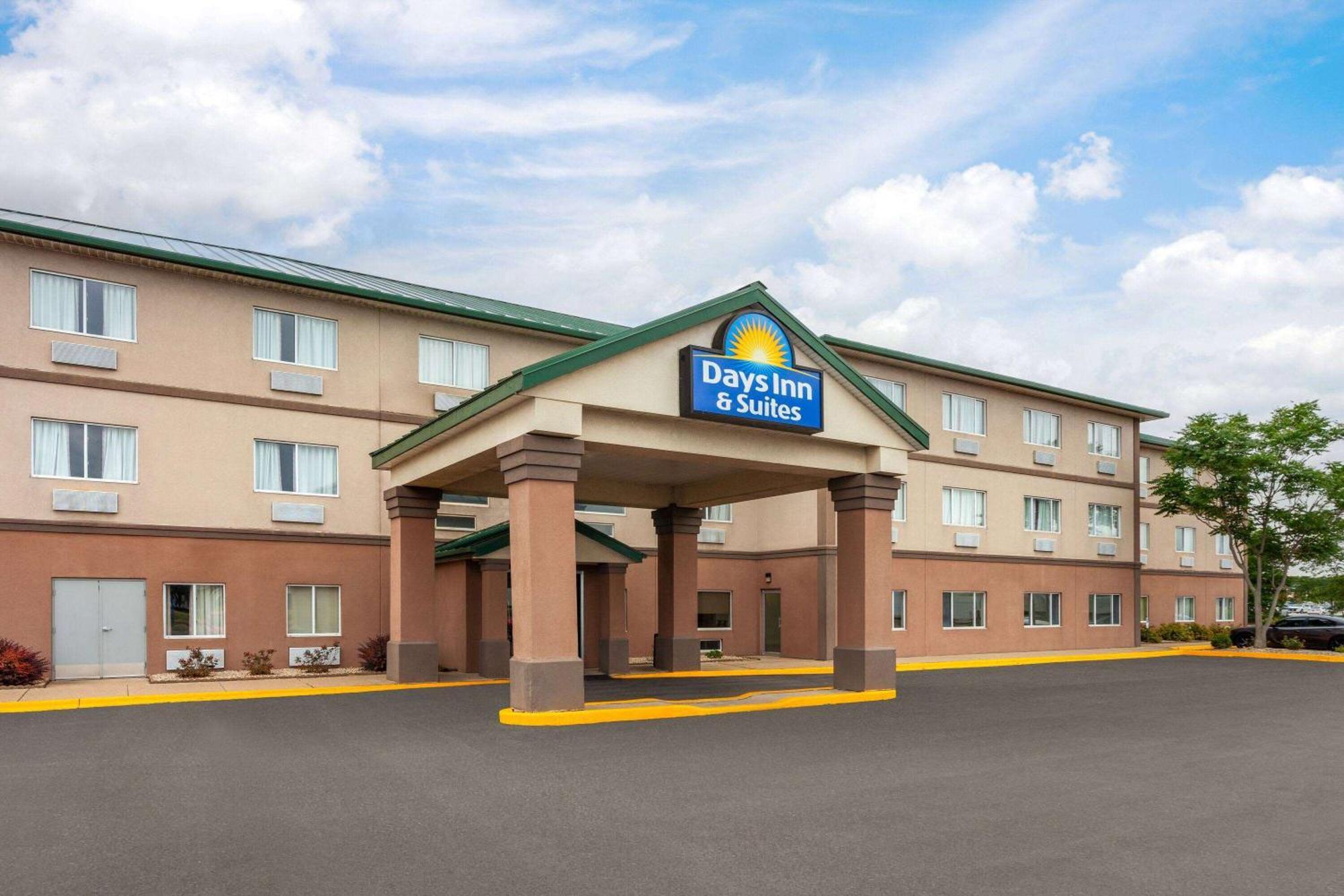 Days Inn & Suites By Wyndham Of Morris Exterior foto